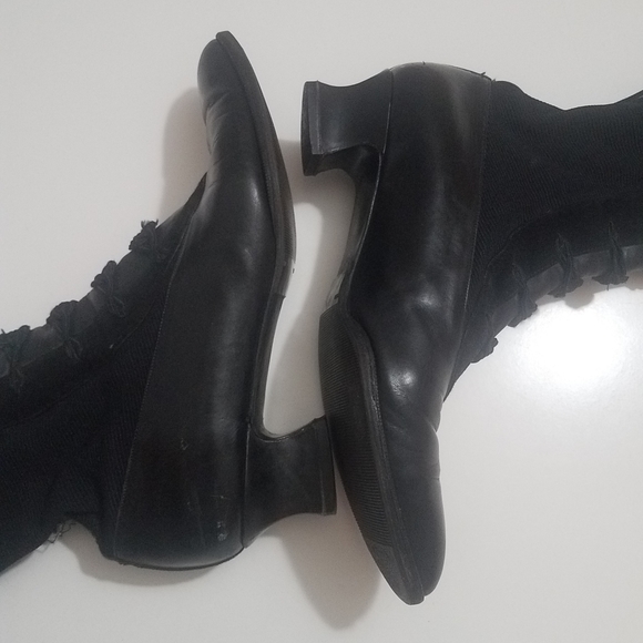 Vintage Stuart Weitzman for Roz and Sherm Victorian Black Leather Boots Size 8.5 - Picture 8 of 13